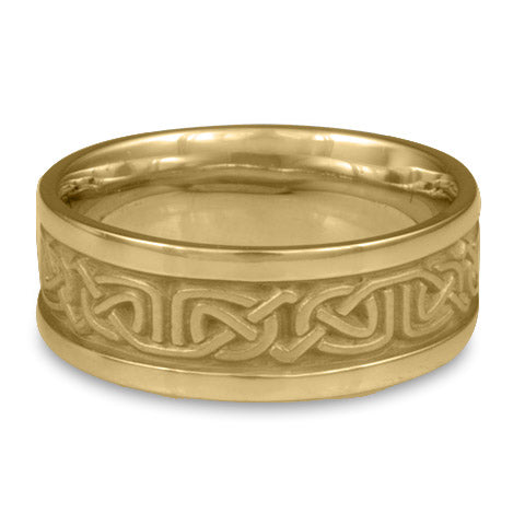 Narrow Self Bordered Labyrinth Wedding Ring in 18K Yellow Gold