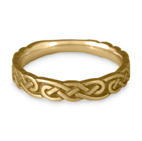 Narrow Borderless Infinity Wedding Ring in 14K Yellow Gold