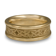 Narrow Self Bordered Celtic Arches Wedding Ring in 14K Yellow Gold